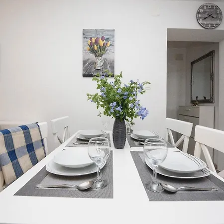 Mate Διαμέρισμα Σπλιτ